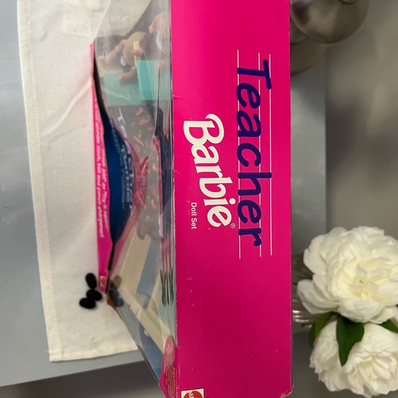 Bundle of Barbie Dolls - Picture 4 of 13